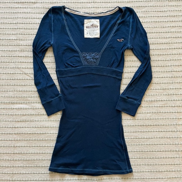 Hollister Tops - Vintage Y2K Hollister baby doll fairy grunge lace trim top